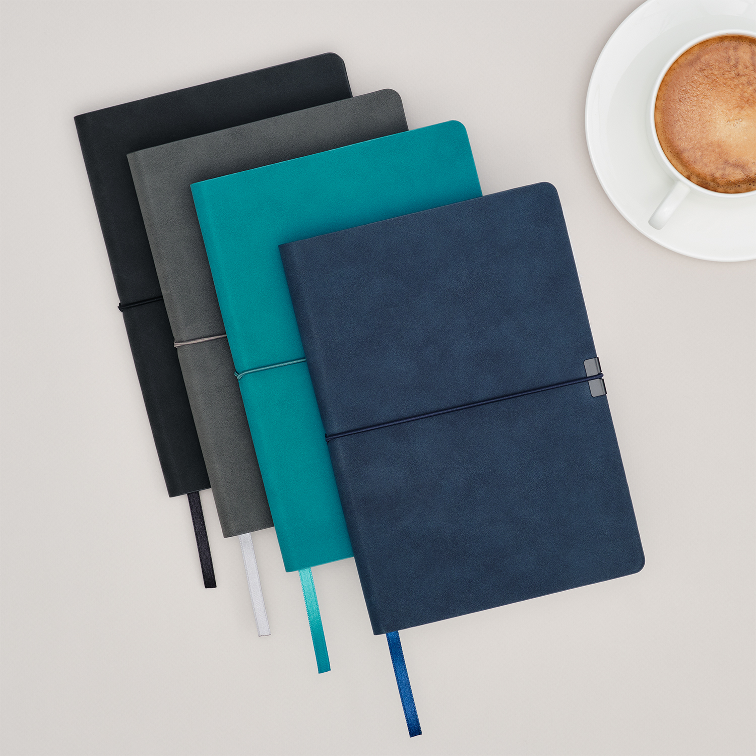 Ежедневник In Velour недатированный, черный / 