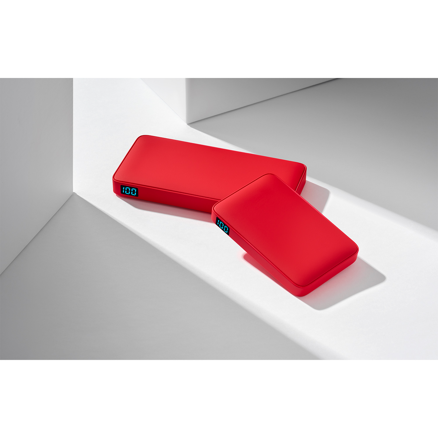 Внешний аккумулятор с подсветкой Ancor Plus 10000 mAh, красный / 