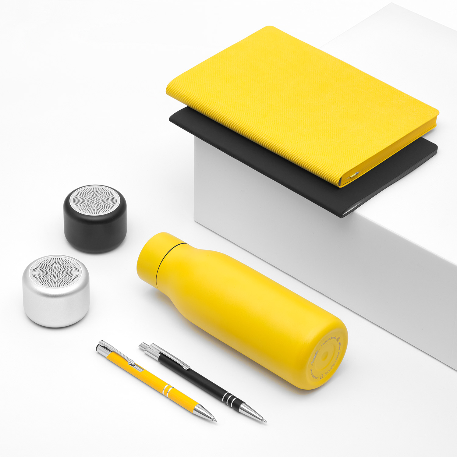 Беспроводная колонка Passion 80dB 600 mAh, черная / 
