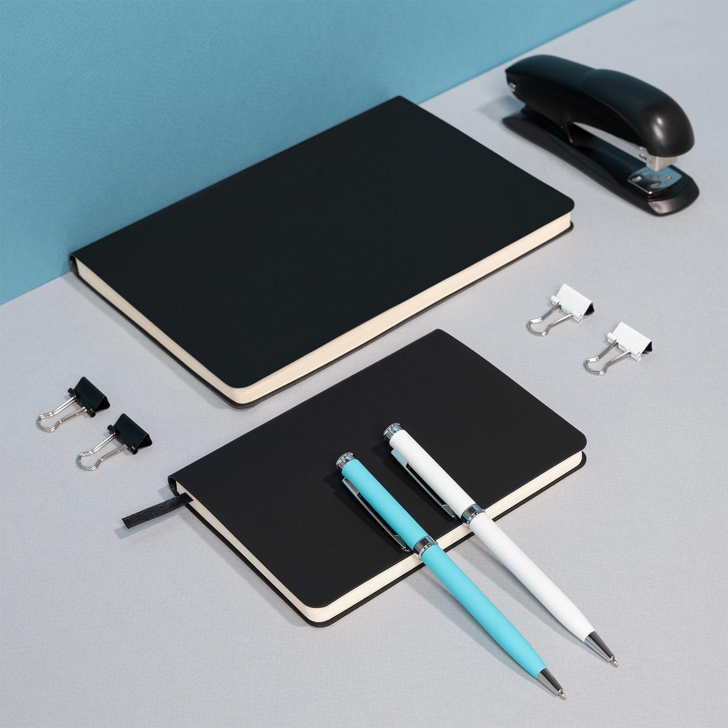 Ежедневник Spark mini недатированный, черный / 