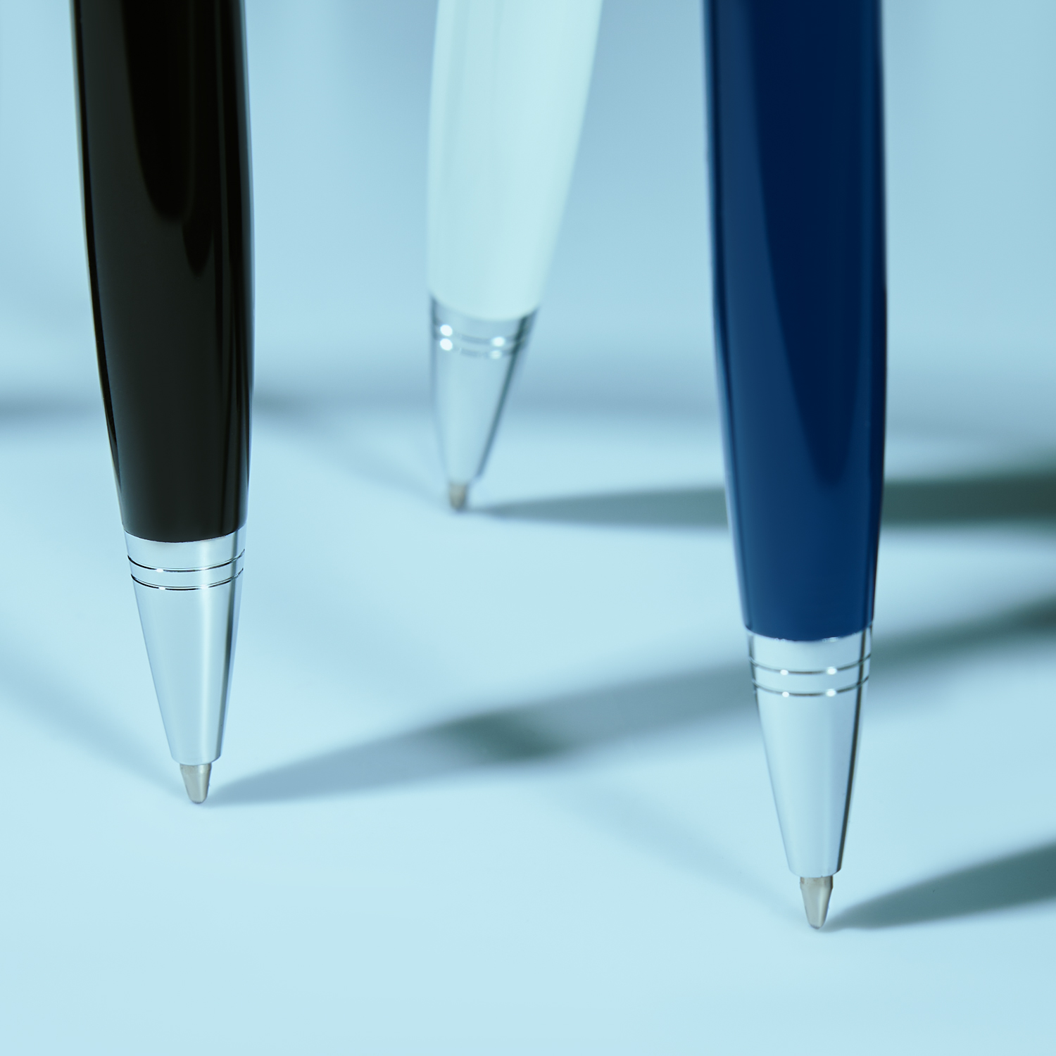 Шариковая ручка Soprano, белая / 