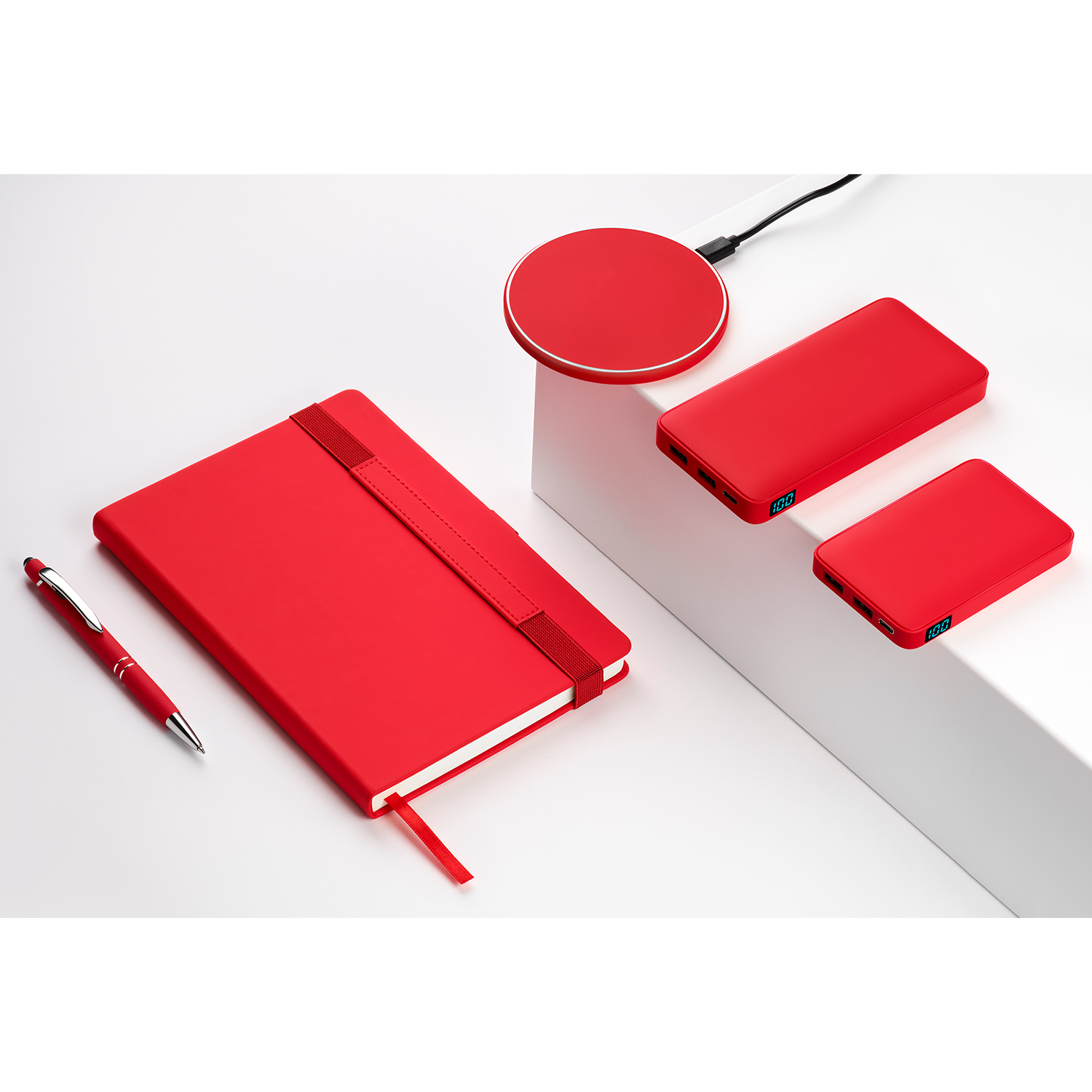 Внешний аккумулятор с подсветкой Ancor PD Plus 10000 mAh, красный / 
