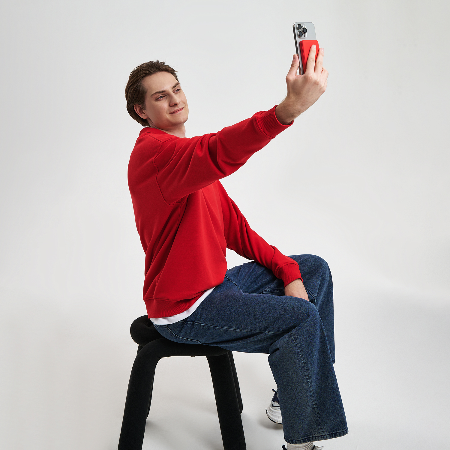 Внешний аккумулятор Largo PD 5000mAh с функцией беспроводной зарядки 15W, красный / 