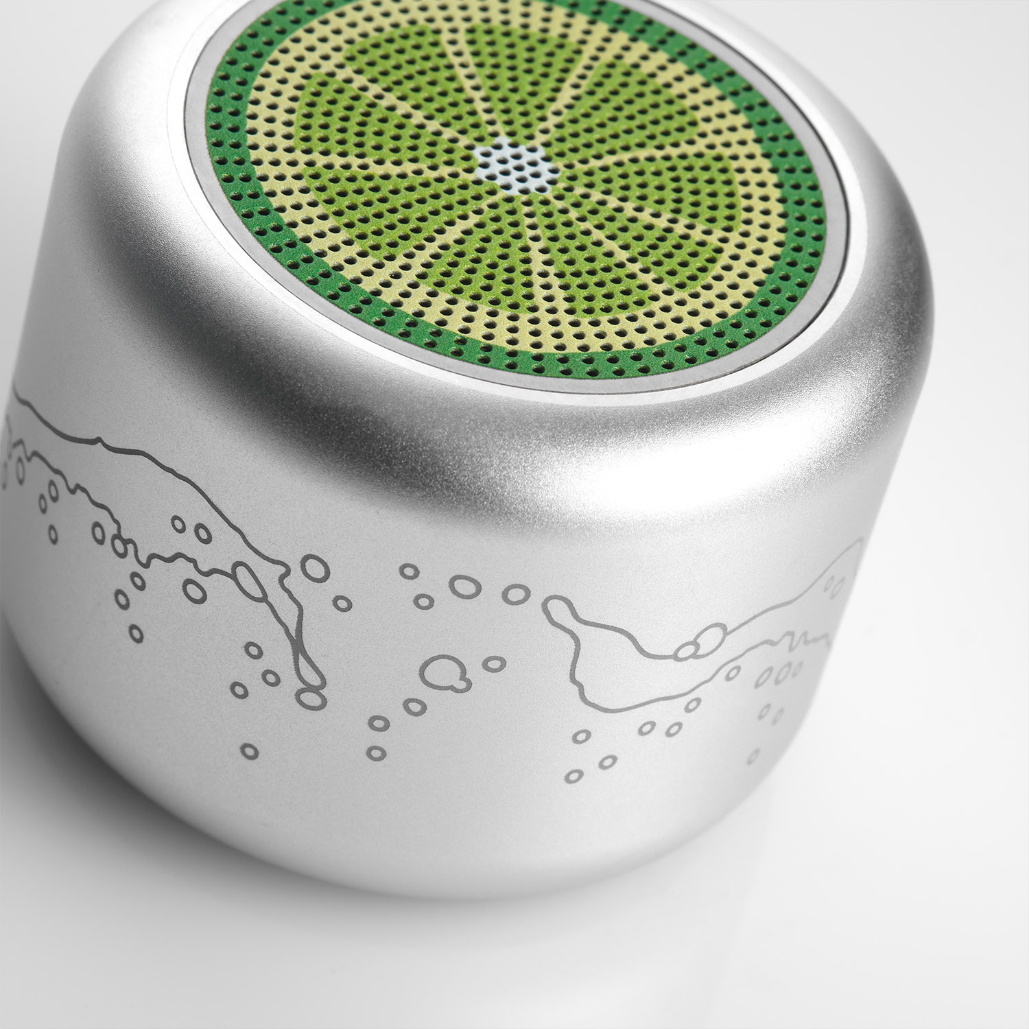 Беспроводная колонка Passion 80dB 600 mAh (Bluetooth 5.4), серебряная / 