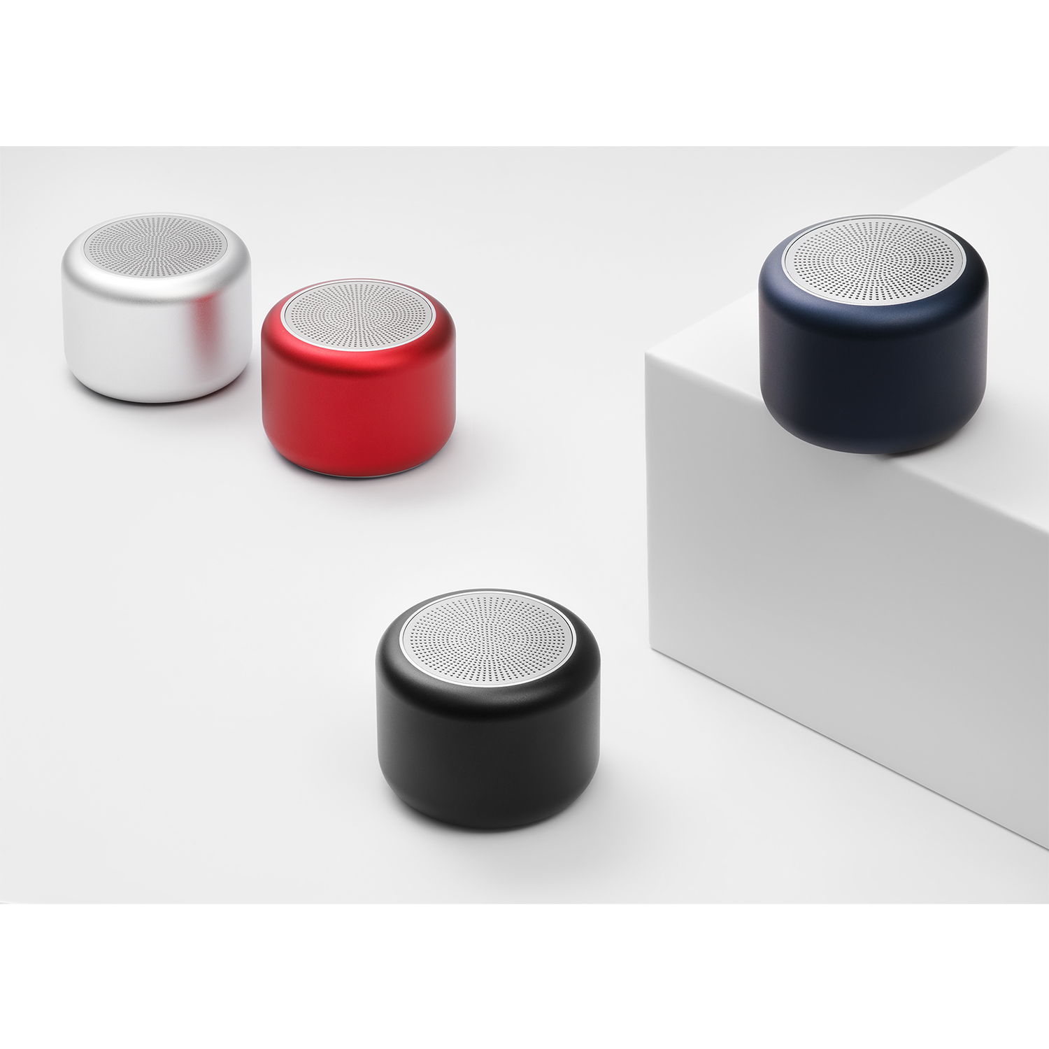 Беспроводная колонка Passion 80dB 600 mAh (Bluetooth 5.4), синяя / 