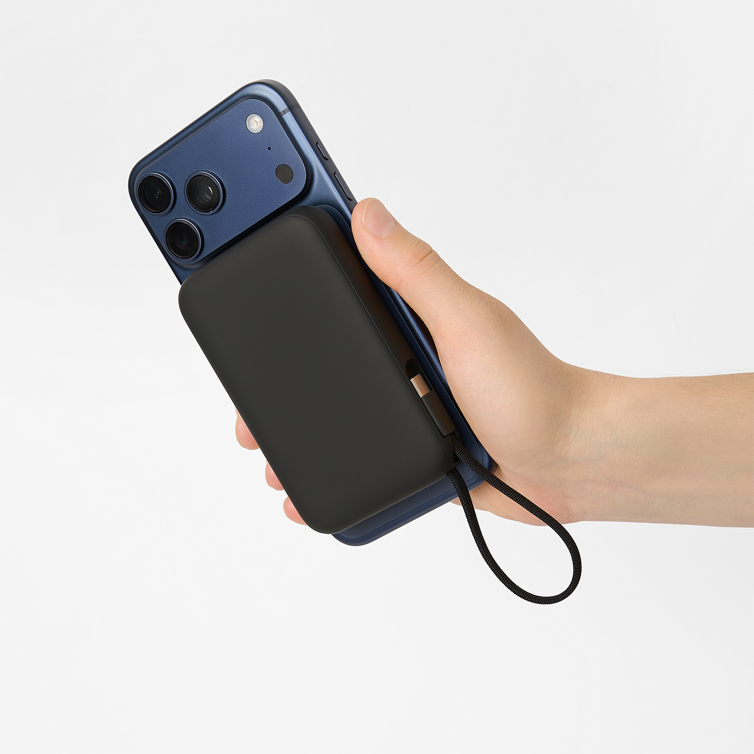 Внешний аккумулятор Комбо (Combo) 4-в-1 10000mAh с функцией беспроводной зарядки 15W, черный / 