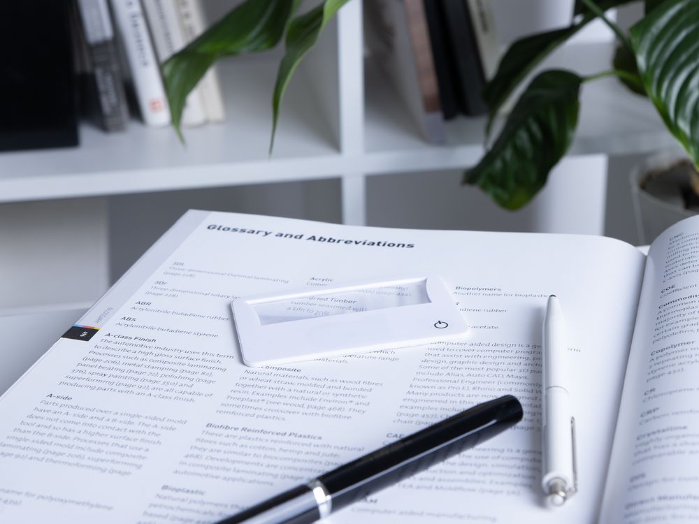 Лупа Visionary, белая / Миниатюра имиджевого (1000)