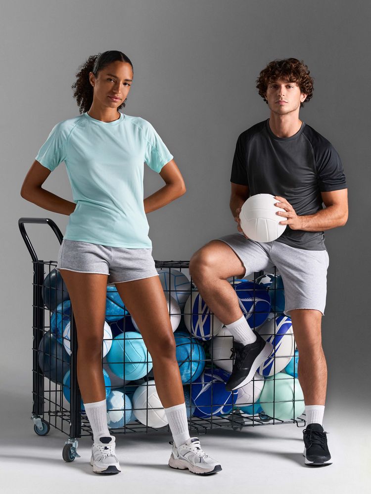 Футболка спортивная унисекс Vortex, молочно-белая / Миниатюра модельного (1000)