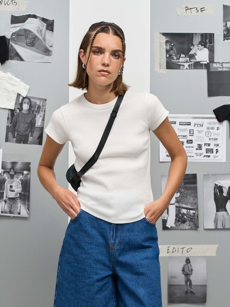 Футболка женская Sara, белая / Миниатюра модельного (1000)