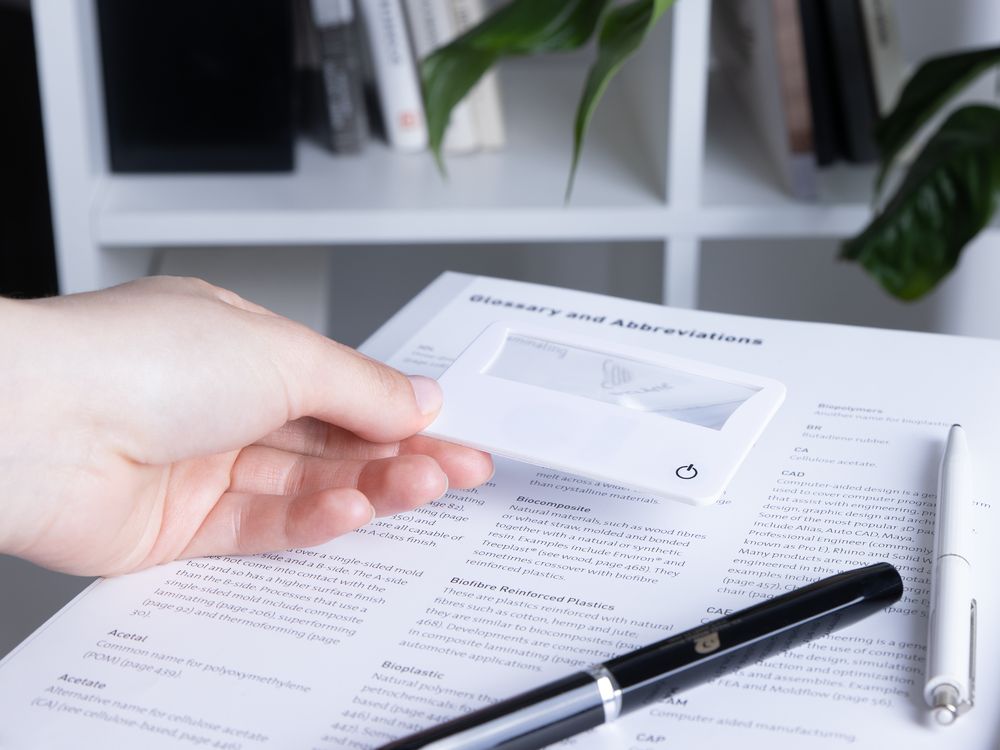 Лупа Visionary, белая / Миниатюра имиджевого (1000)