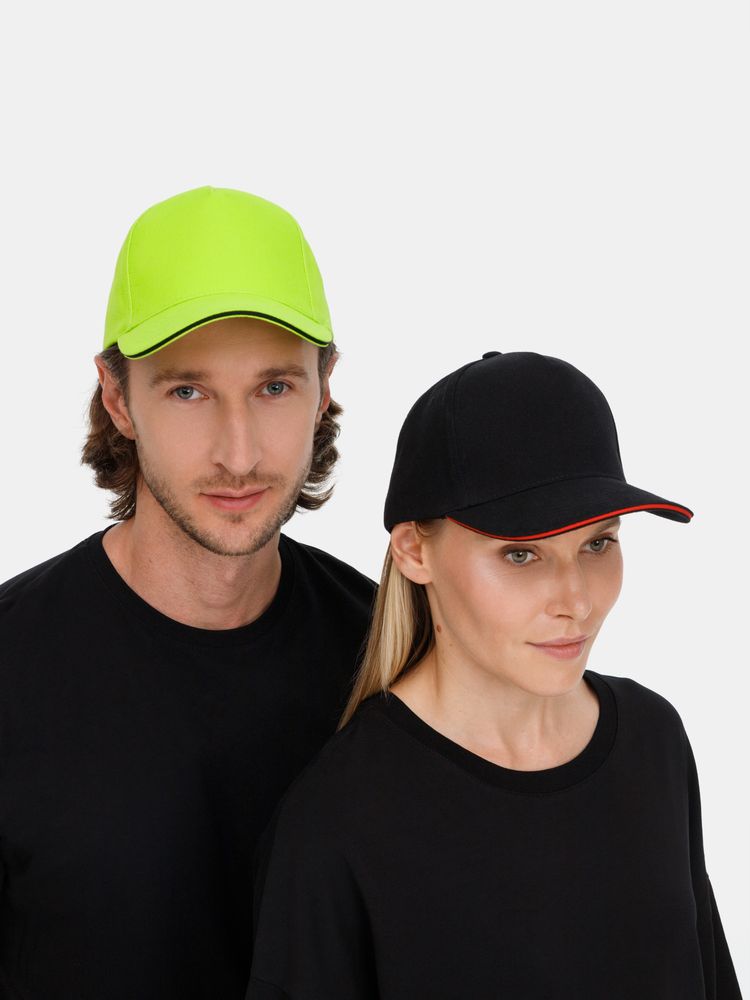 Бейсболка Classic 2.0, черная с красным кантом / Миниатюра модельного (1000)