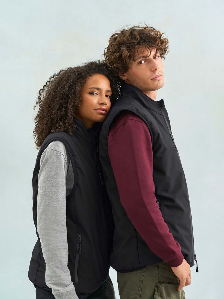 Жилет софтшелл унисекс Falcon BW, красный / Миниатюра модельного (1000)