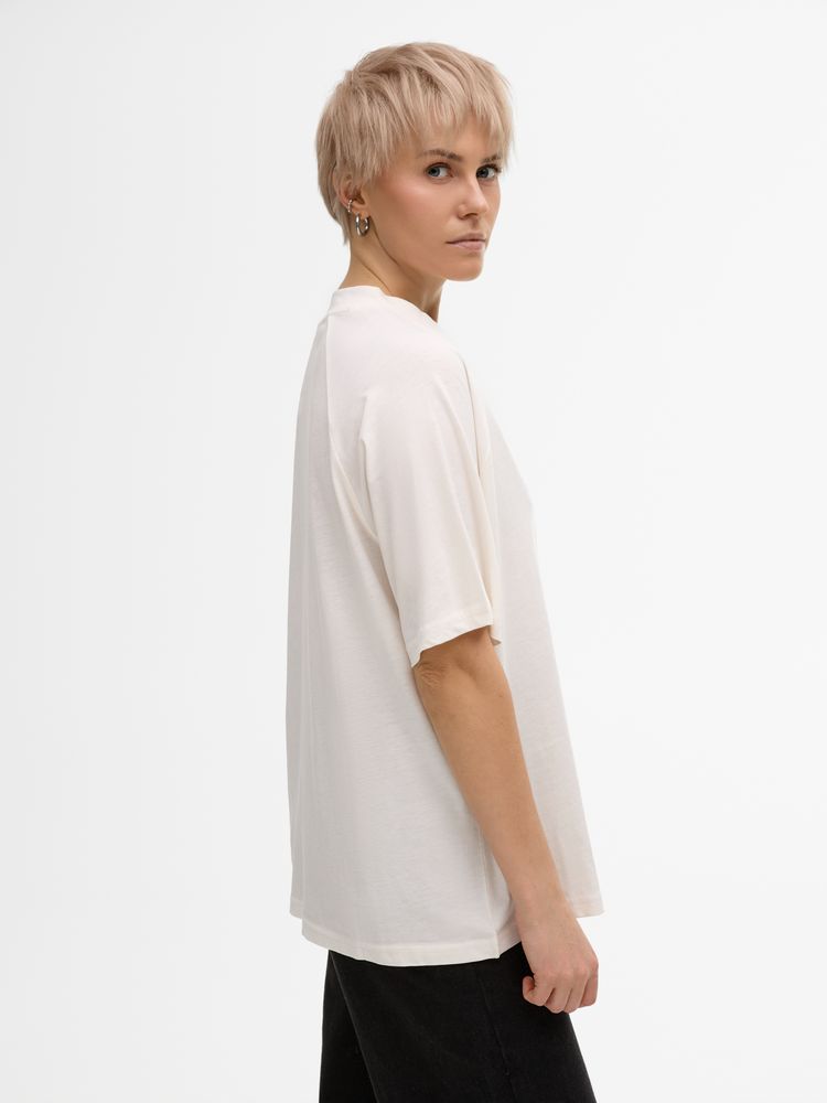 Футболка унисекс T2, молочно-белая / Миниатюра модельного (1000)