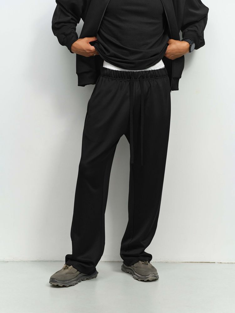 Джоггеры унисекс Arto, черные / Миниатюра модельного (1000)