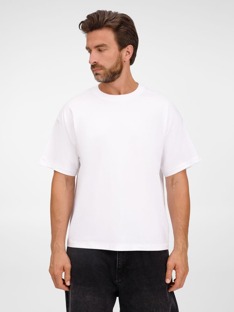 Футболка оверсайз унисекс Legacy, белая / Миниатюра модельного (1000)