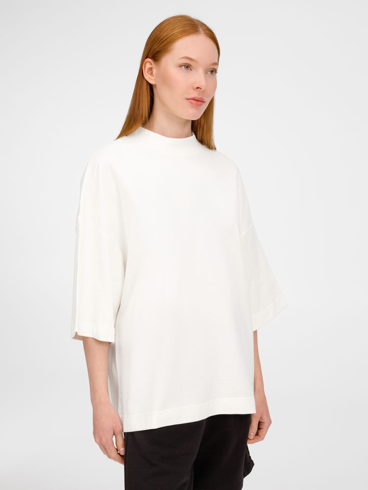 Футболка оверсайз унисекс T9, молочно-белая / Миниатюра модельного (1000)