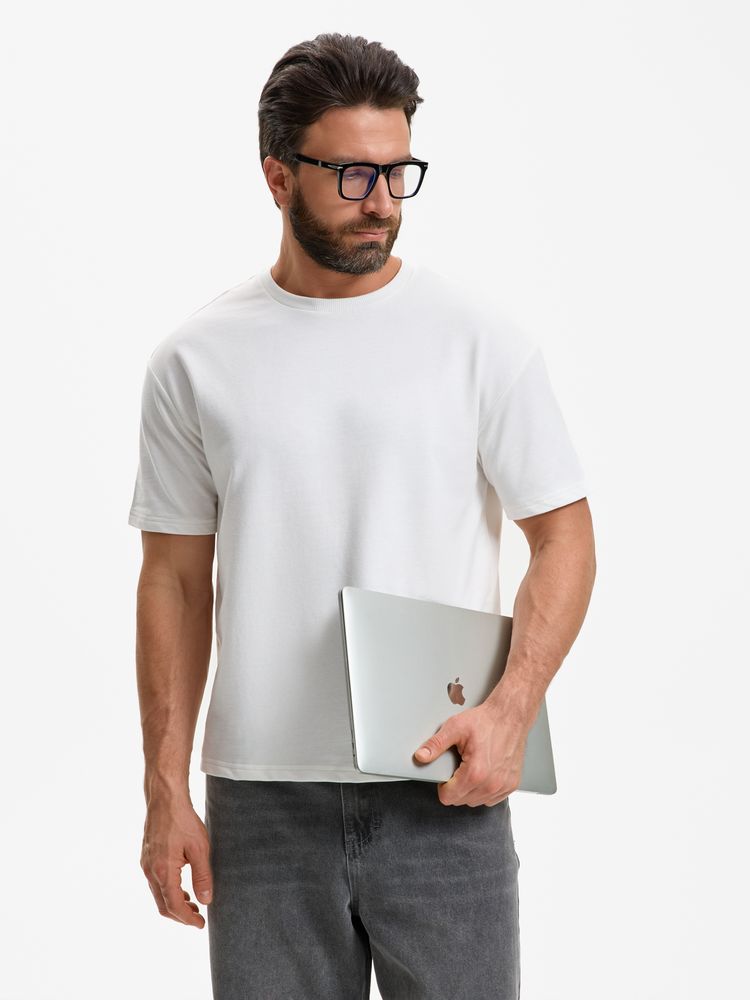 Футболка унисекс Durington, белая / Миниатюра модельного (1000)