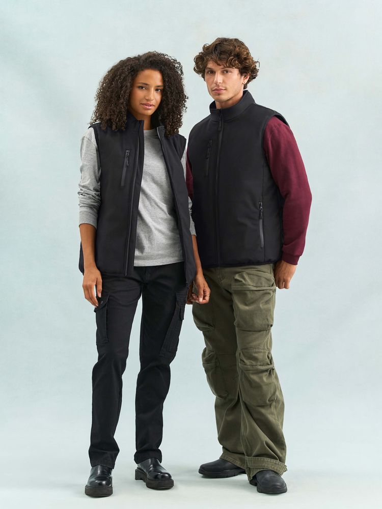 Жилет софтшелл унисекс Falcon BW, красный / Миниатюра модельного (1000)