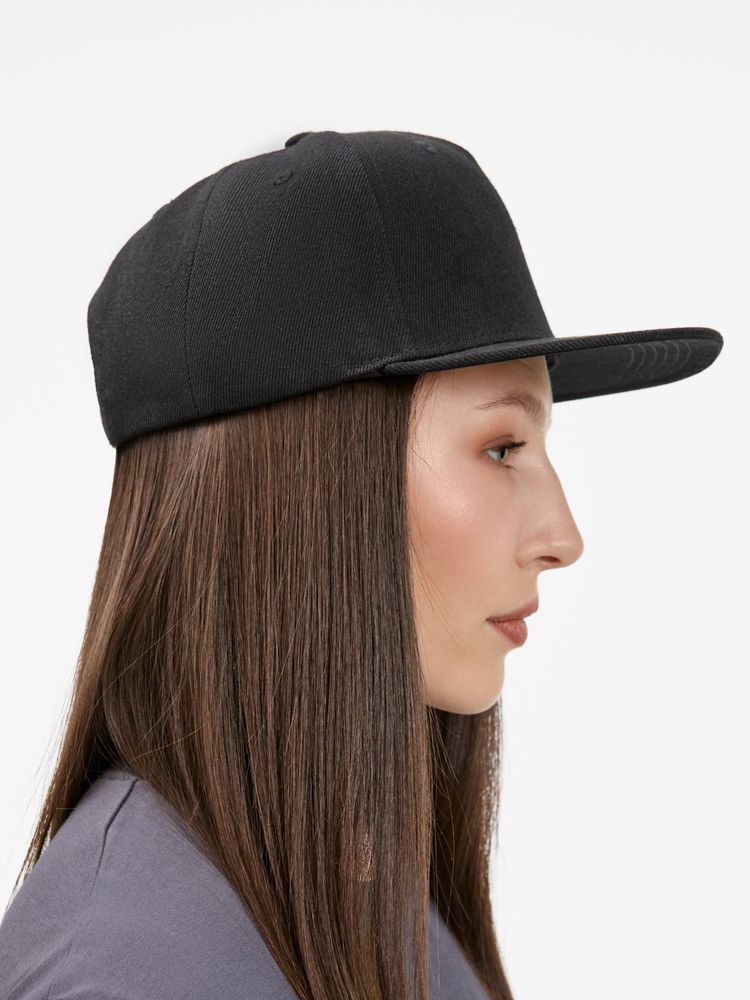 Бейсболка Epicore с прямым козырьком, черная / Миниатюра модельного (1000)