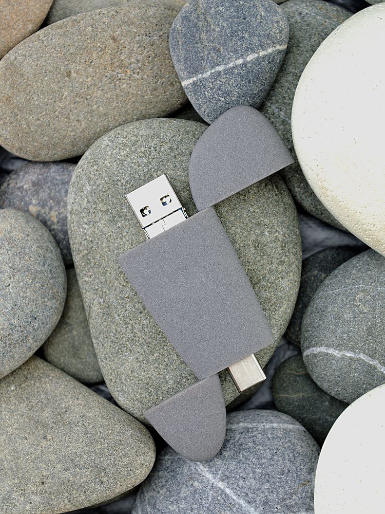 Флешка Pebble Universal, USB 3.0, серая, 64 Гб / Миниатюра WWW (1000)