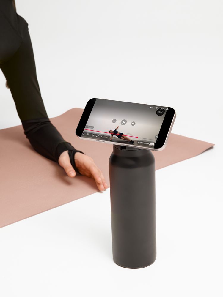 Термобутылка Magnus с магнитным держателем для телефона, черная / Миниатюра WWW (1000)