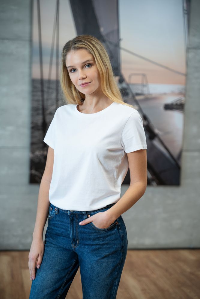 Футболка женская Ladies American U, черная / Миниатюра WWW (1000)