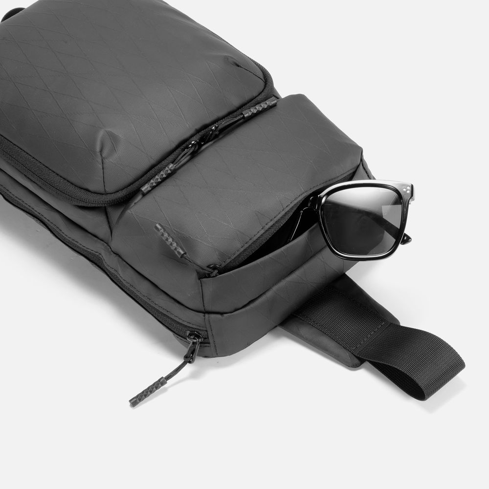 Рюкзак на одно плечо Jekko, черный / Миниатюра WWW (1000)