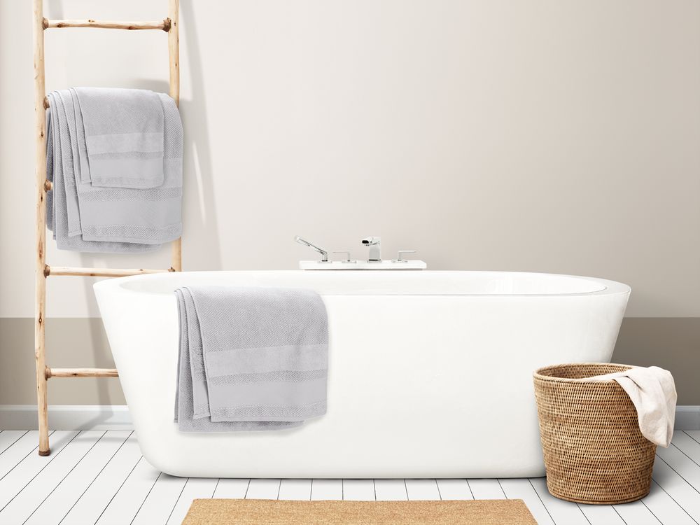 Полотенце Molan, большое, светло-серое / Миниатюра WWW (1000)