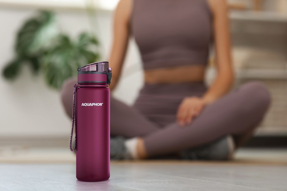 Бутылка-фильтр «Аквафор Сити», ярко-розовая (фуксия) / Миниатюра WWW (1000)