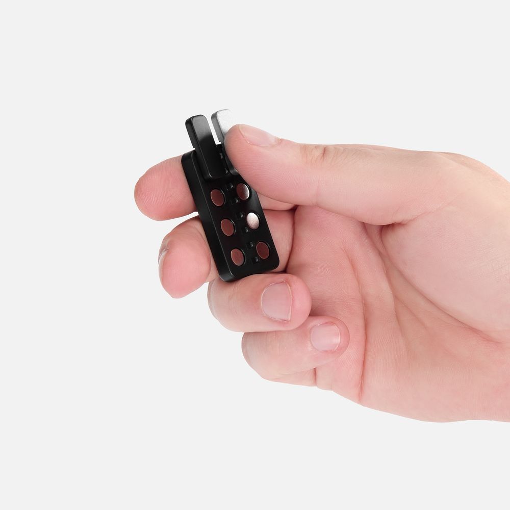 Антистресс-кликер Clacky, черный с серебристым / Миниатюра WWW (1000)