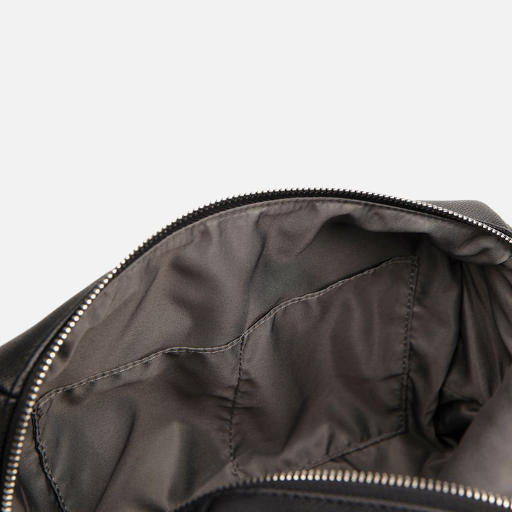 Косметичка Bermond, черная / Миниатюра WWW (1000)