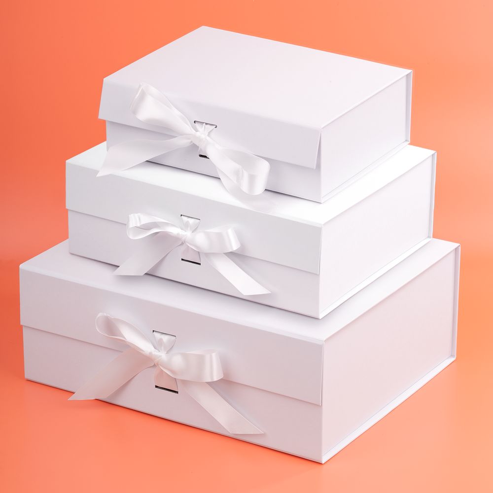 Коробка Rusetti, M, белая / Миниатюра WWW (1000)